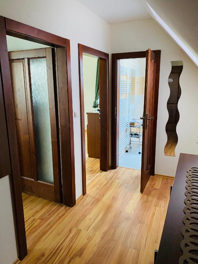 Vila Mlynica Vel'ka Lomnica Exteriör bild